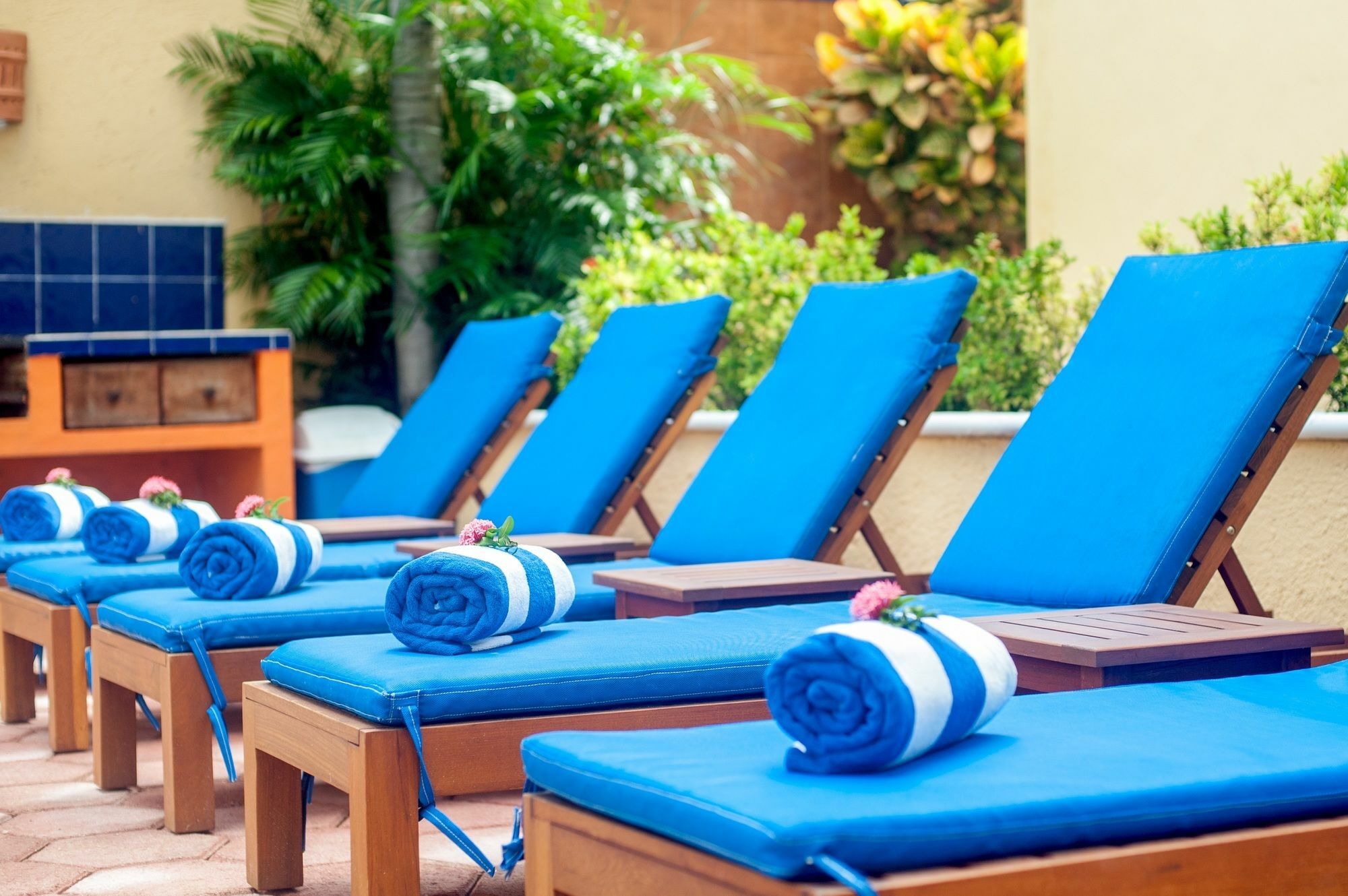 Abbey Del Sol Aparthotel Puerto Morelos Exteriör bild