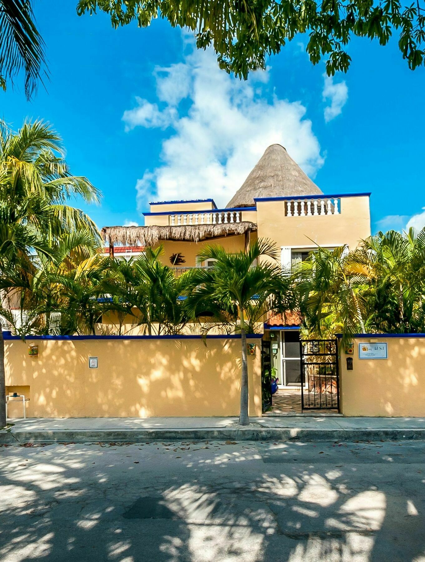 Abbey Del Sol Aparthotel Puerto Morelos Exteriör bild